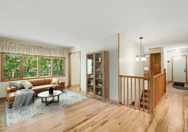 Photo 2 of Single family home for sale at 12325 Villaburne Dr, Burnsville, MN 55337 | MLS# 7153556 | Listing updated on 2026-10-19