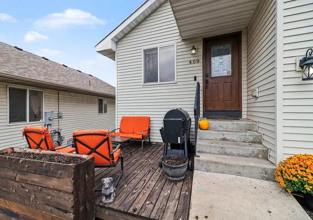 Photo 3 of Single family home for sale at 409 Juniper Ln Nw, Montgomery, MN 56069 | MLS# 7153562 | Listing updated on 2026-10-02