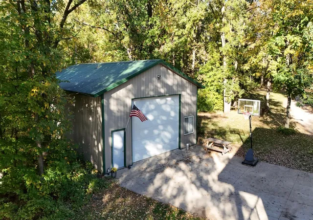 Photo 3 of Single family home for sale at 10553 Alcott Dr, Sauk Centre, MN 56378 | MLS# 7153568 | Listing updated on 2026-10-05
