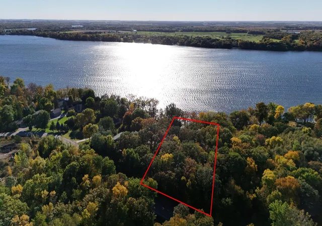 Photo 4 of Single family home for sale at 10553 Alcott Dr, Sauk Centre, MN 56378 | MLS# 7153568 | Listing updated on 2026-10-05