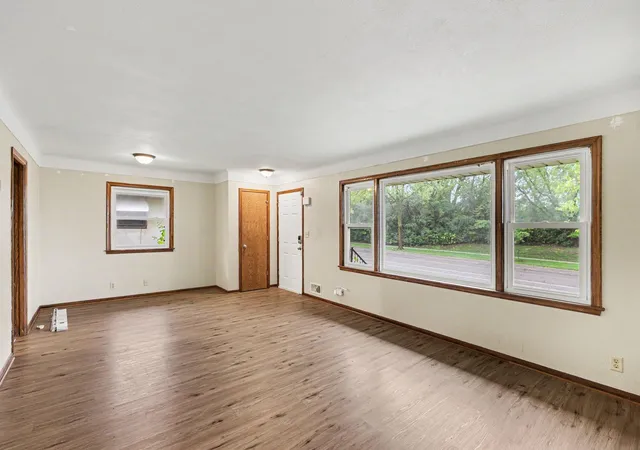 Photo 1 of Single family home for sale at 2147 Burns Ave, Saint Paul, MN 55119 | MLS# 7153578 | Listing updated on 2026-10-07