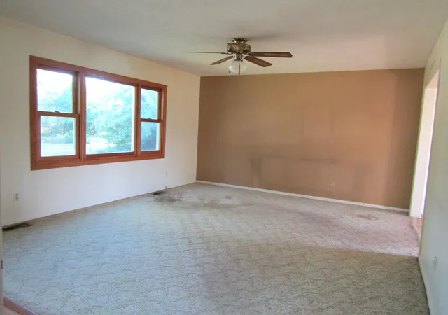 Photo 2 of Single family home for sale at 1617 7th Avenue, Granite Falls, MN 56241 | MLS# 7153590 | Listing updated on 2026-10-02