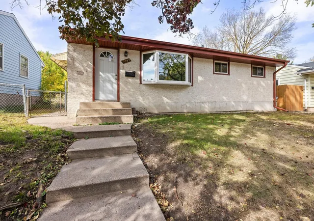 Photo 1 of Single family home for sale at 1097 Dale St N, Saint Paul, MN 55117 | MLS# 7153678 | Listing updated on 2026-10-12