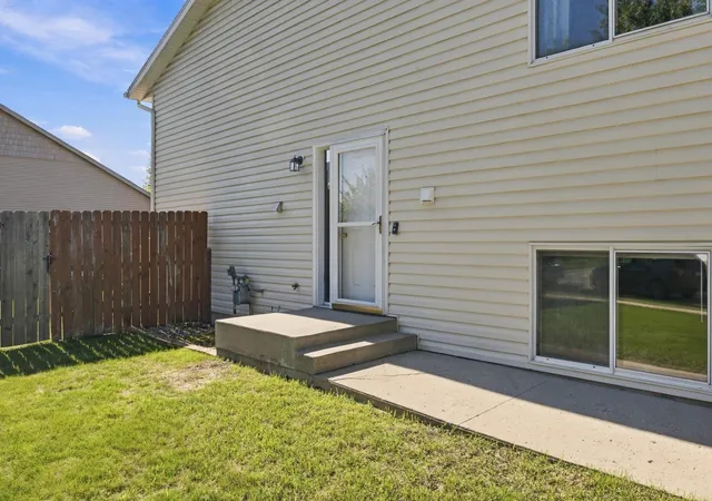 Photo 3 of Townhouse for sale at 1656 6 Street W, West Fargo, ND 58078 | MLS# 7153689 | Listing updated on 2026-10-03