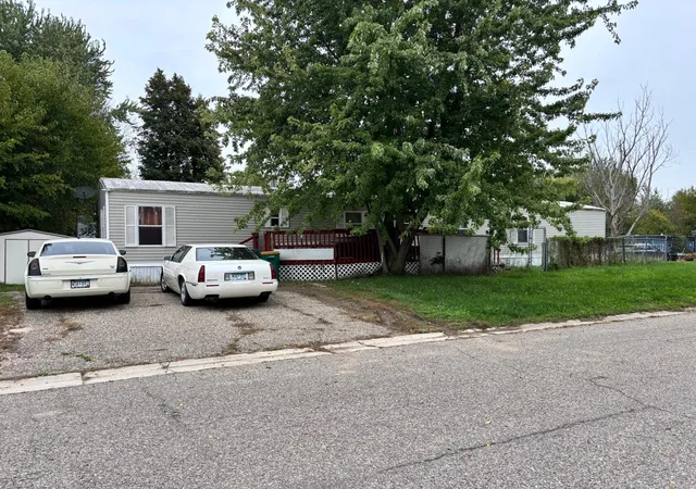 Single family home for sale at 2313 Doral Ave, Albert Lea, MN 56007 | MLS# 7153700
