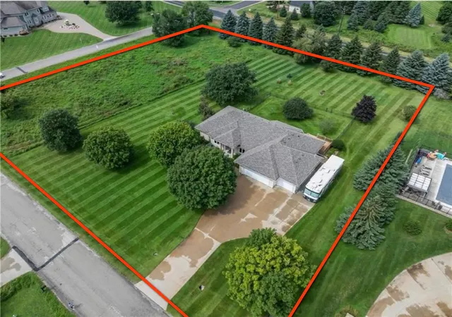 Photo 1 of Single family home for sale at 2631 Hawk Hl Ln Sw, Rochester, MN 55902 | MLS# 7153732 | Listing updated on 2026-10-02