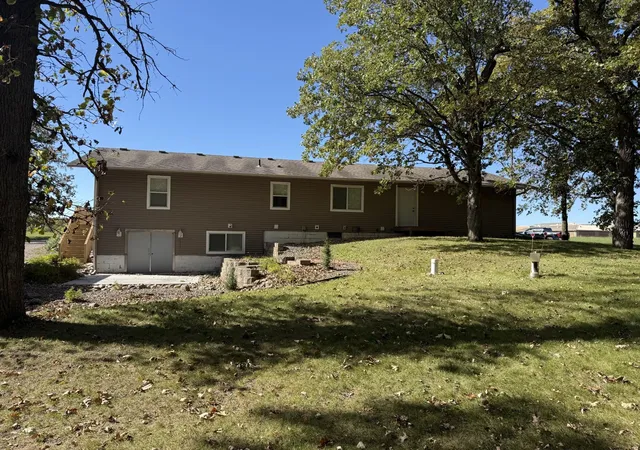 Photo 3 of Single family home for sale at 8551 County Rd 75, Saint Joseph, MN 56374 | MLS# 7153791 | Listing updated on 2026-10-02