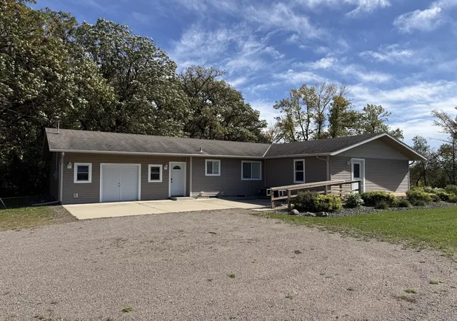 Photo 4 of Single family home for sale at 8551 County Rd 75, Saint Joseph, MN 56374 | MLS# 7153791 | Listing updated on 2026-10-02