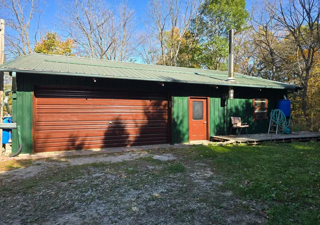 Photo 3 of Sale Pending at 19758 261st Avenue, Preston, MN 55965 | MLS# 7153794 | Listing updated on 2026-10-19