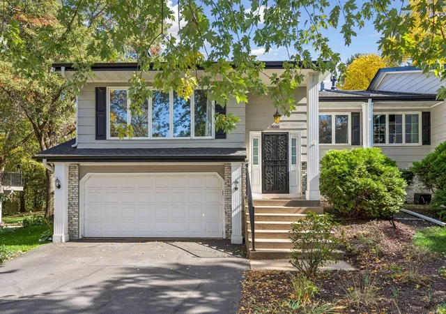 Photo 3 of Townhouse for sale at 9505 Clubhouse Rd, Eden Prairie, MN 55347 | MLS# 7153815 | Listing updated on 2026-10-23