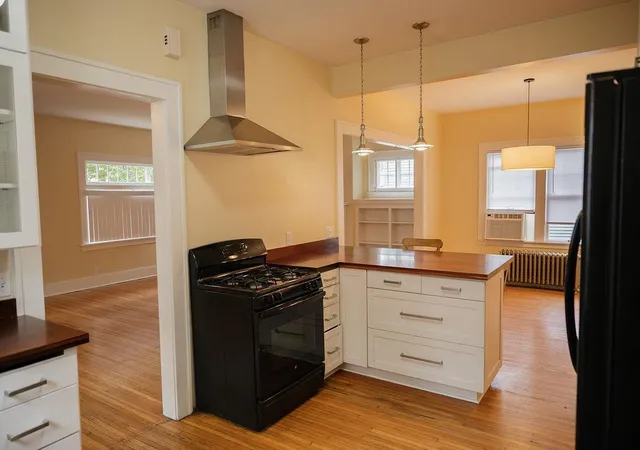 Photo 2 of Single family home for sale at 405 6th Street, Jackson, MN 56143 | MLS# 7153817 | Listing updated on 2026-10-14