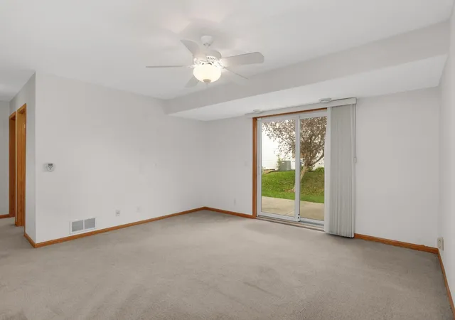 Photo 4 of Single family home for sale at 1545 Chartreux Ave, Shakopee, MN 55379 | MLS# 7153820 | Listing updated on 2026-10-08
