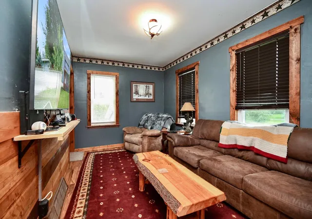 Photo 3 of Single family home for sale at 133 W 16th Street, Cochrane, WI 54622 | MLS# 7153821 | Listing updated on 2026-10-03