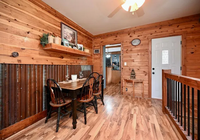 Photo 4 of Single family home for sale at 133 W 16th Street, Cochrane, WI 54622 | MLS# 7153821 | Listing updated on 2026-10-03