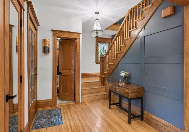 Photo 4 of Single family home for sale at 2510 W 22nd Street, Minneapolis, MN 55405 | MLS# 7153833 | Listing updated on 2026-10-01