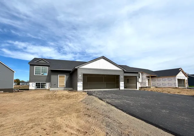 Photo 1 of Single family home for sale at 37559 Greenway Ave, North Branch, MN 55056 | MLS# 7153837 | Listing updated on 2026-10-02