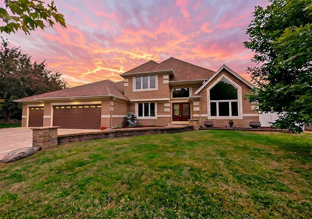 Photo 1 of Single family home for sale at 7932 Orchid Ln N, Maple Grove, MN 55311 | MLS# 7153840 | Listing updated on 2026-10-01
