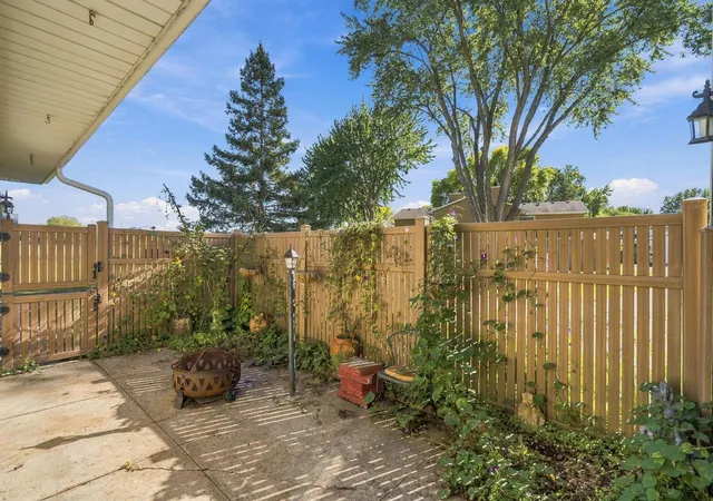 Photo 3 of Single family home for sale at 3531 Cloman Way, Inver Grove Heights, MN 55076 | MLS# 7153846 | Listing updated on 2026-10-06
