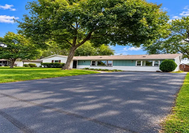 Photo 4 of Single family home for sale at 7913 5th Street NE, Minneapolis, MN 55432 | MLS# 7153850 | Listing updated on 2026-10-08