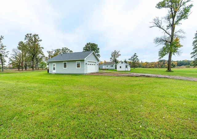 Photo 4 of Single family home for sale at 23727 County Hwy 65, Henning, MN 56551 | MLS# 7153852 | Listing updated on 2026-10-03