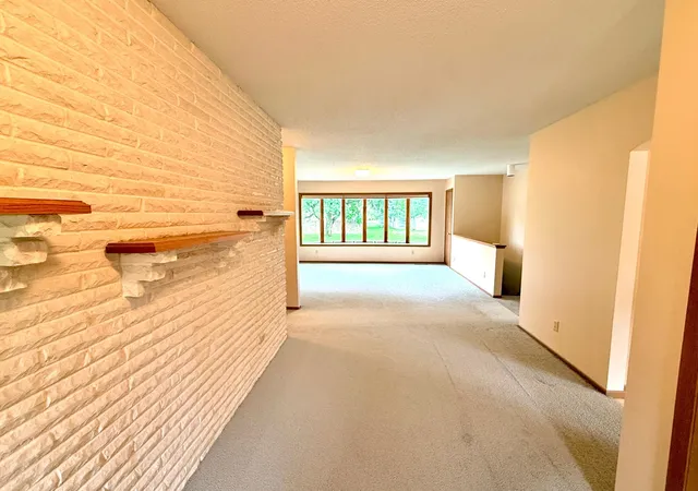 Photo 4 of Single family home for sale at 350 6th Street NE, Perham, MN 56573 | MLS# 7153857 | Listing updated on 2026-10-06