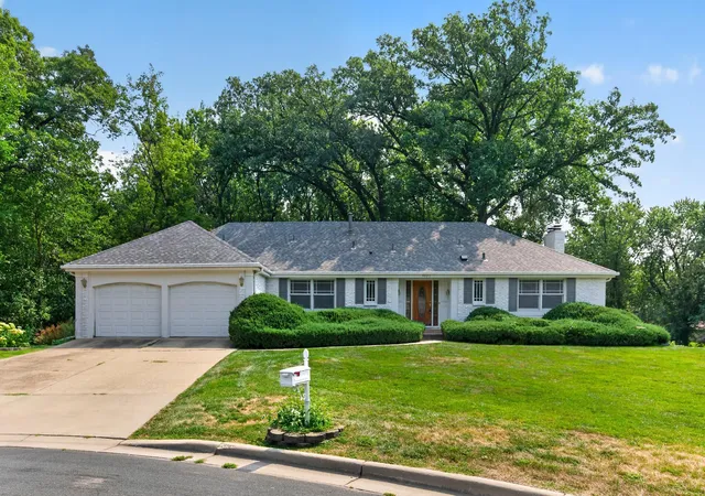 Photo 1 of Single family home for sale at 9923 Brookside Cir, Minneapolis, MN 55431 | MLS# 7153877 | Listing updated on 2026-10-03