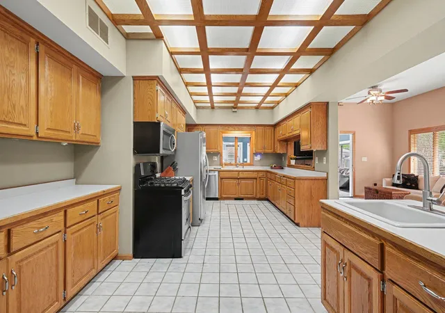 Photo 3 of House for sale at 630 Summit Ave, Saint Paul Park, MN 55071 | MLS# 7153897 | Listing updated on 2026-10-17