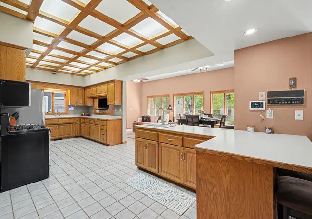 Photo 4 of House for sale at 630 Summit Ave, Saint Paul Park, MN 55071 | MLS# 7153897 | Listing updated on 2026-10-17