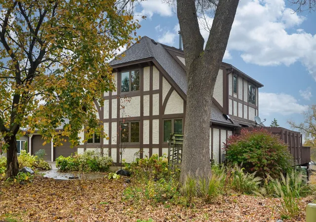 Photo 2 of Single family home for sale at 6385 Peacan Ave N, Stillwater, MN 55082 | MLS# 7153905 | Listing updated on 2026-10-28