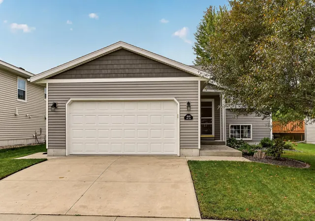 Photo 3 of Single family home for sale at 4640 Ruby Ln Nw, Rochester, MN 55901 | MLS# 7153915 | Listing updated on 2026-10-06