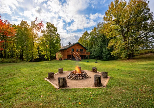 Photo 2 of Single family home for sale at 9821 Highway 2, Brookston, MN 55711 | MLS# 7153918 | Listing updated on 2026-10-06