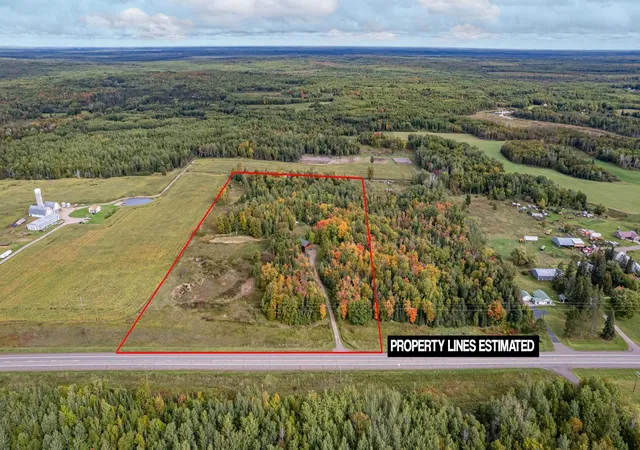 Photo 3 of Single family home for sale at 9821 Highway 2, Brookston, MN 55711 | MLS# 7153918 | Listing updated on 2026-10-06