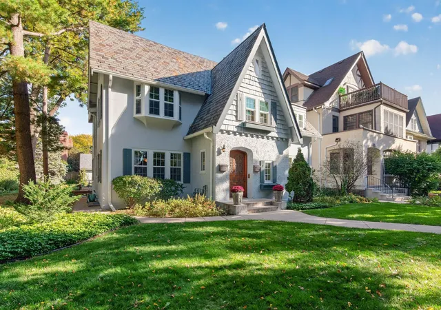 Photo 1 of Multi family home for sale at 2725 Irving Ave S #1, Minneapolis, MN 55408 | MLS# 7153920 | Listing updated on 2026-10-20