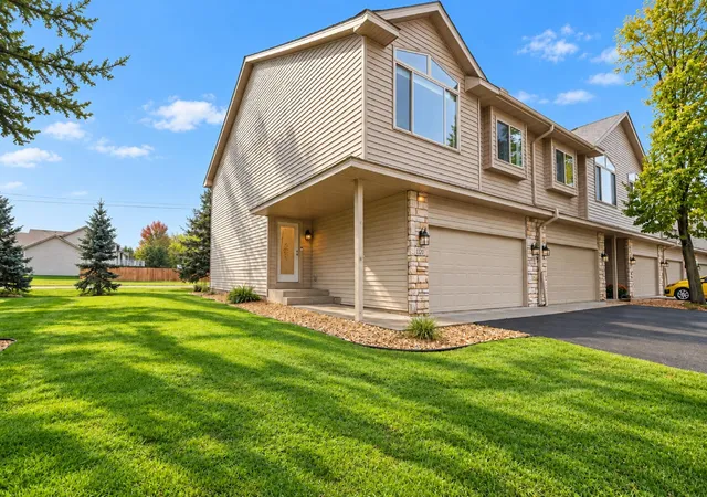 Photo 1 of Single family home for sale at 1120 Bristol Ln, Farmington, MN 55024 | MLS# 7153923 | Listing updated on 2026-10-16
