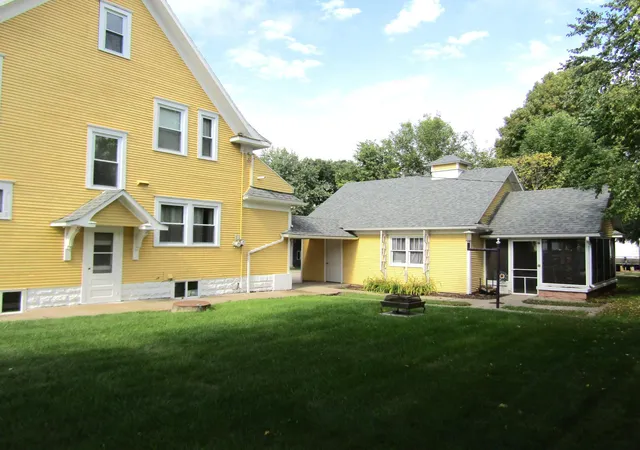 Photo 2 of Single family home for sale at 223 E Schlieman Ave, Appleton, MN 56208 | MLS# 7153930 | Listing updated on 2026-10-02