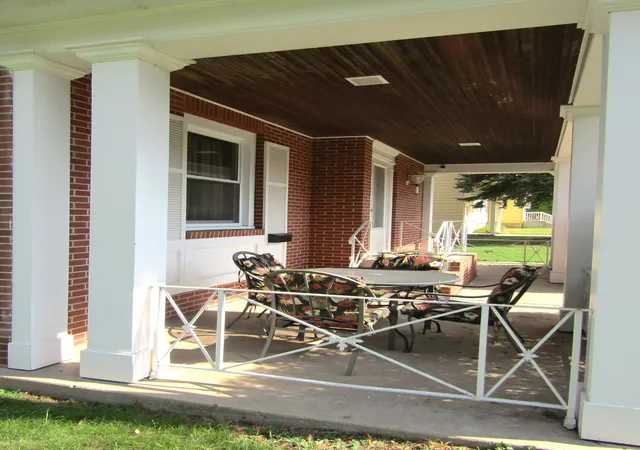 Photo 4 of Single family home for sale at 223 E Schlieman Ave, Appleton, MN 56208 | MLS# 7153930 | Listing updated on 2026-10-02