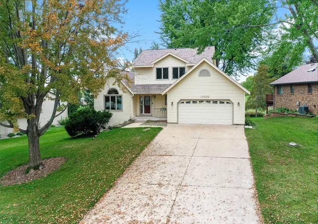 Photo 1 of Single family home for sale at 17330 Ipswich Way, Lakeville, MN 55044 | MLS# 7153957 | Listing updated on 2026-10-02