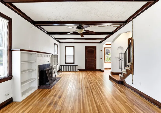 Photo 2 of Single family home for sale at 251 Stevens St W, Saint Paul, MN 55107 | MLS# 7153960 | Listing updated on 2026-10-08