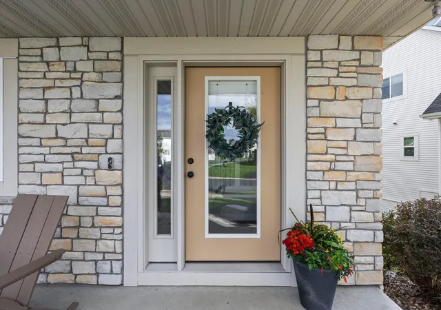 Photo 3 of Single family home for sale at 7507 159th Street, Prior Lake, MN 55372 | MLS# 7153965 | Listing updated on 2026-10-17