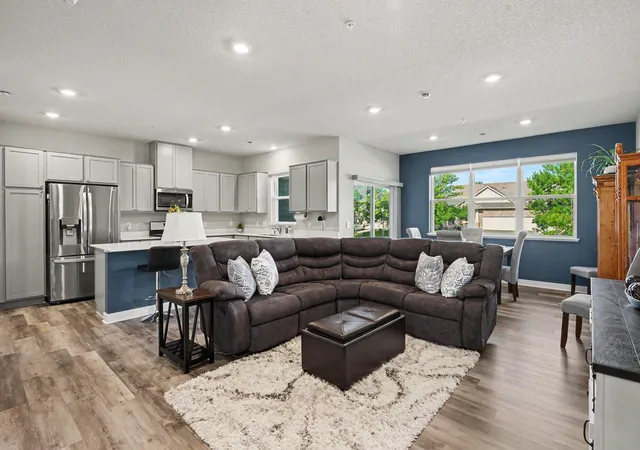 Photo 1 of Single family home for sale at 17097 Dysart Pl, Lakeville, MN 55044 | MLS# 7153966 | Listing updated on 2026-10-02