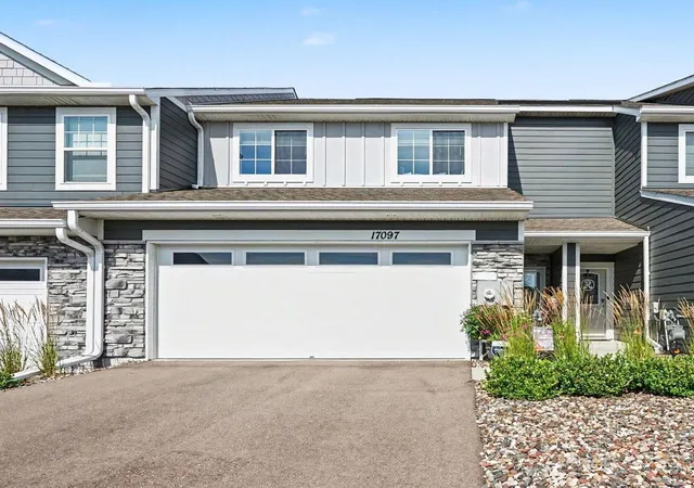Photo 3 of Single family home for sale at 17097 Dysart Pl, Lakeville, MN 55044 | MLS# 7153966 | Listing updated on 2026-10-02