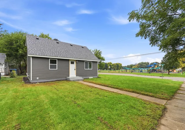 Photo 2 of Single family home for sale at 4533 Welcome Ave N, Minneapolis, MN 55422 | MLS# 7153968 | Listing updated on 2026-10-02
