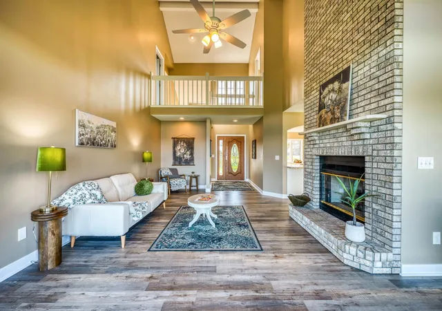 Photo 2 of Single family home for sale at 307 Irving Beach Dr SW, Bemidji, MN 56601 | MLS# 7153990 | Listing updated on 2026-10-06