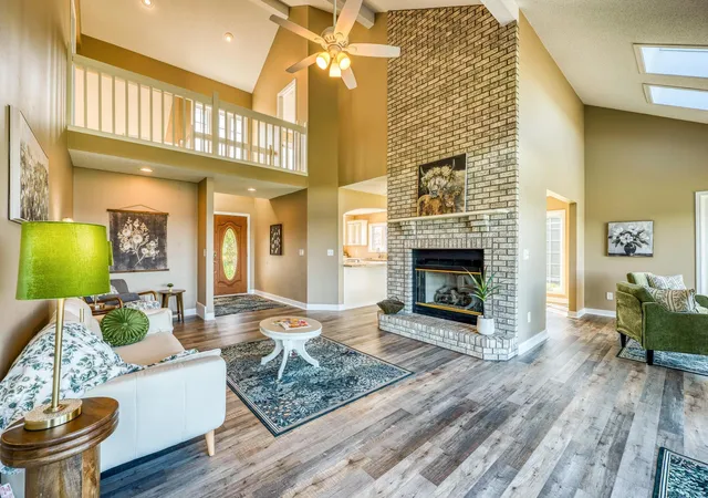 Photo 3 of Single family home for sale at 307 Irving Beach Dr SW, Bemidji, MN 56601 | MLS# 7153990 | Listing updated on 2026-10-06
