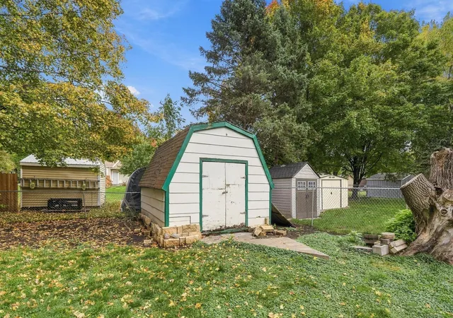 Photo 34 of Single family home for sale at 610 4th Street W, Maple Lake, MN 55358 | MLS# 7154008 | Listing updated on 2026-10-07