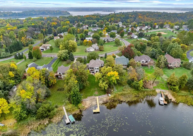 Photo 67 of Single family home for sale at 28329 Lakeside Ln, Lindstrom, MN 55045 | MLS# 7154027 | Listing updated on 2026-10-02