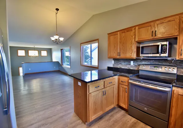 Photo 3 of Single family home for sale at 316 23rd Avenue N, Sartell, MN 56377 | MLS# 7154028 | Listing updated on 2026-10-08