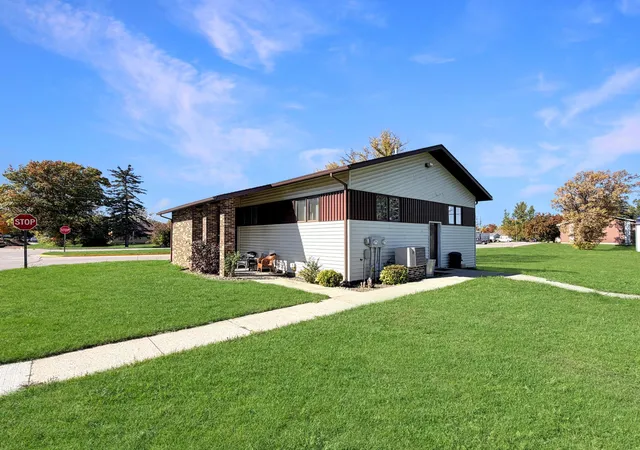 Photo 1 of Multi family home for sale at 227 1st Avenue Sw, Clearbrook, MN 56634 | MLS# 7154036 | Listing updated on 2026-10-07
