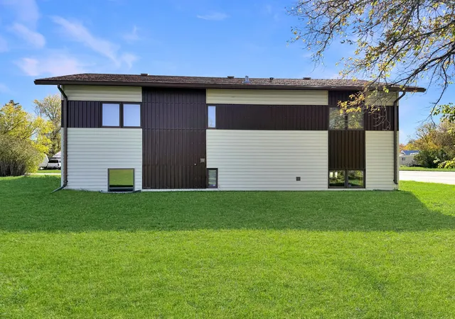 Listing Photo 5 - Condo for sale in building located at 227 1st Ave SW, Clearbrook, MN 56634