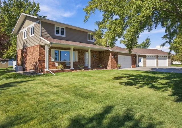 Photo 2 of Single family home for sale at 3478 45th Street N, Reiles Acres, ND 58102 | MLS# 7154063 | Listing updated on 2026-10-03